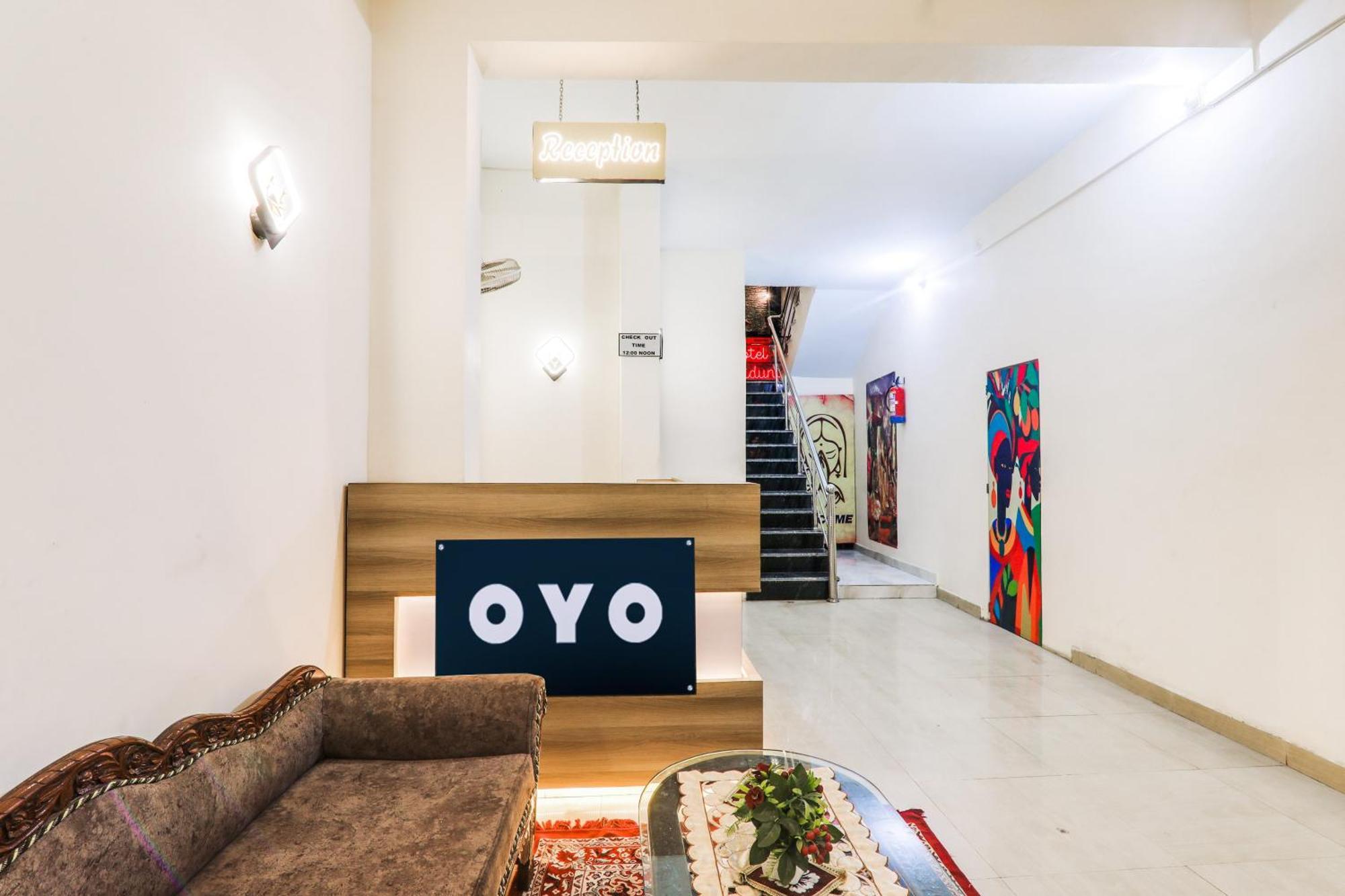 Hotel O Shree Hotel Mriduni فاراناسي المظهر الخارجي الصورة