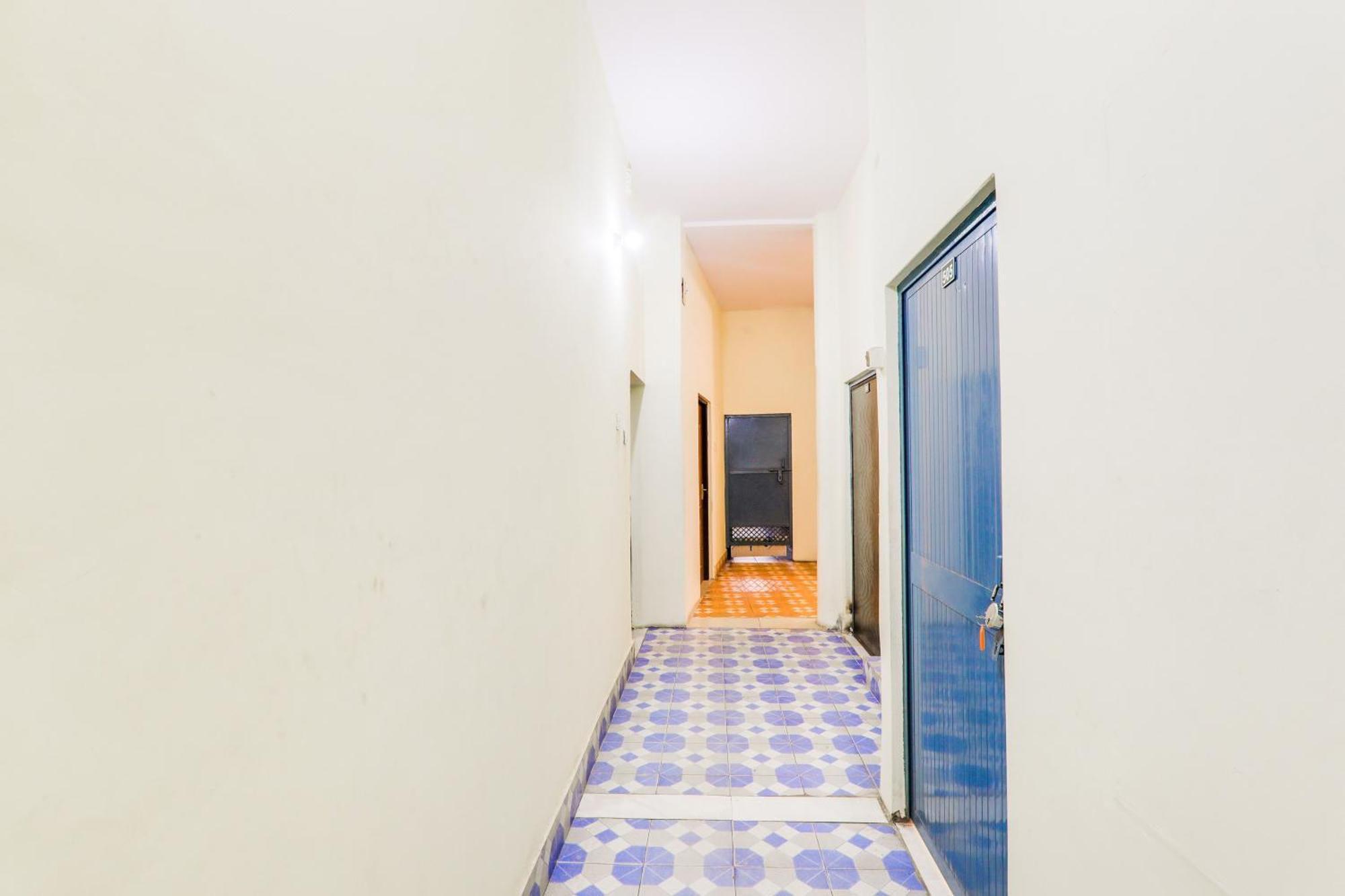 Hotel O Shree Hotel Mriduni فاراناسي المظهر الخارجي الصورة